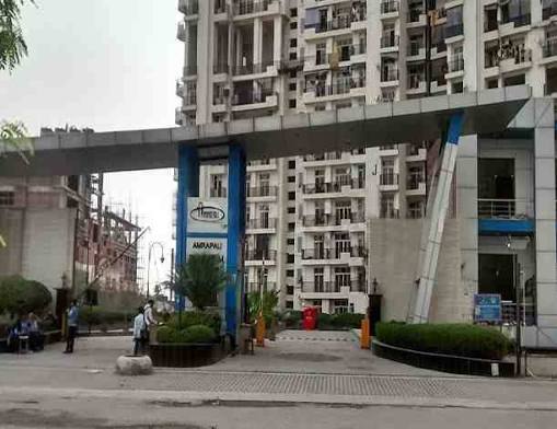 Amrapali Princely Estate